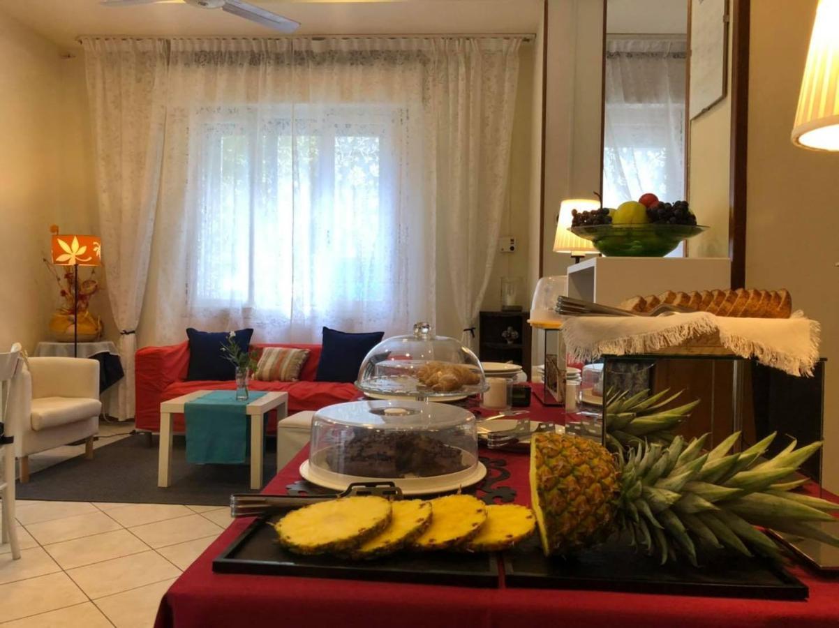 Bed And Breakfast Villa Giovanna 리미니 외부 사진