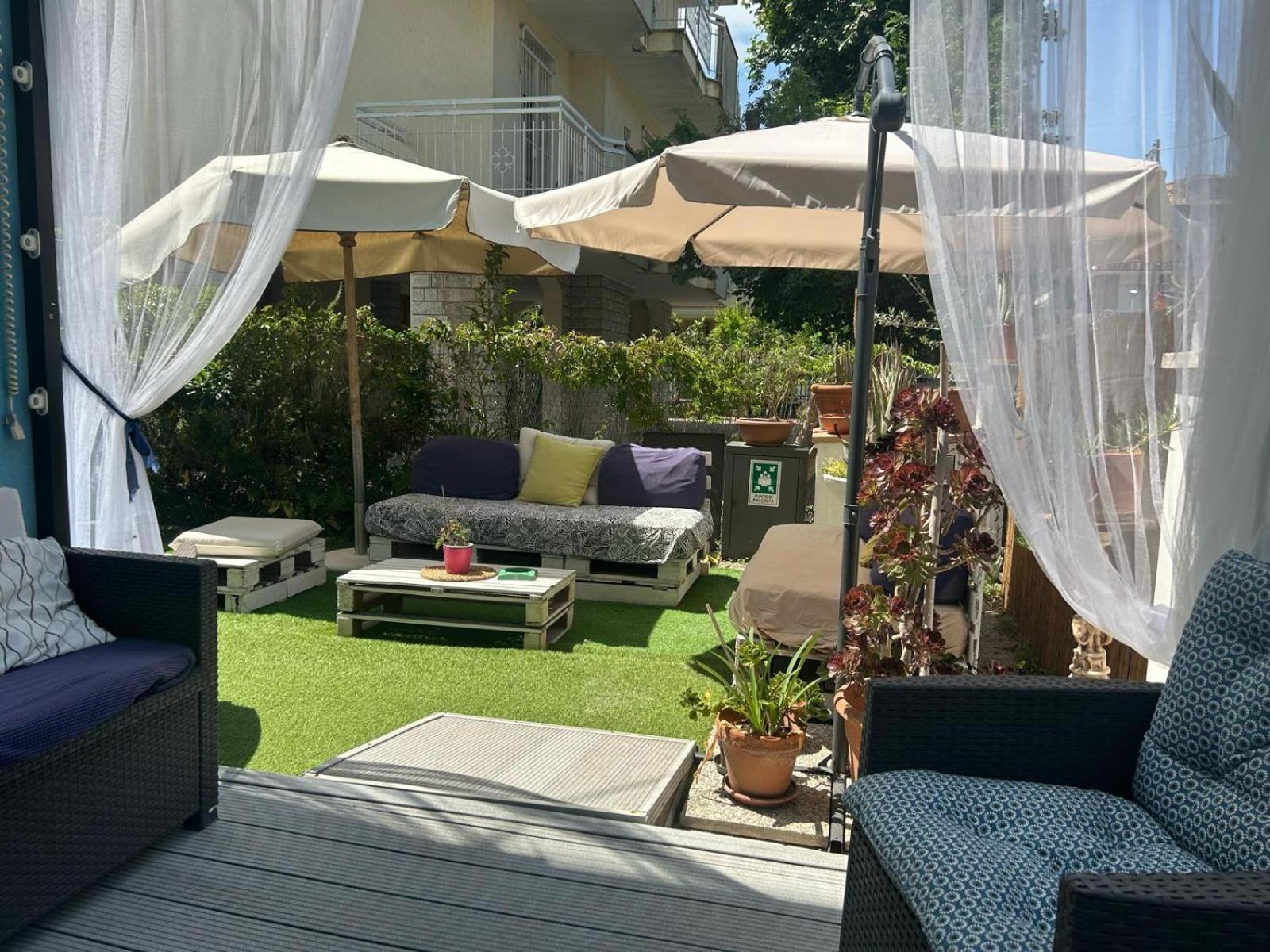 Bed And Breakfast Villa Giovanna 리미니 외부 사진