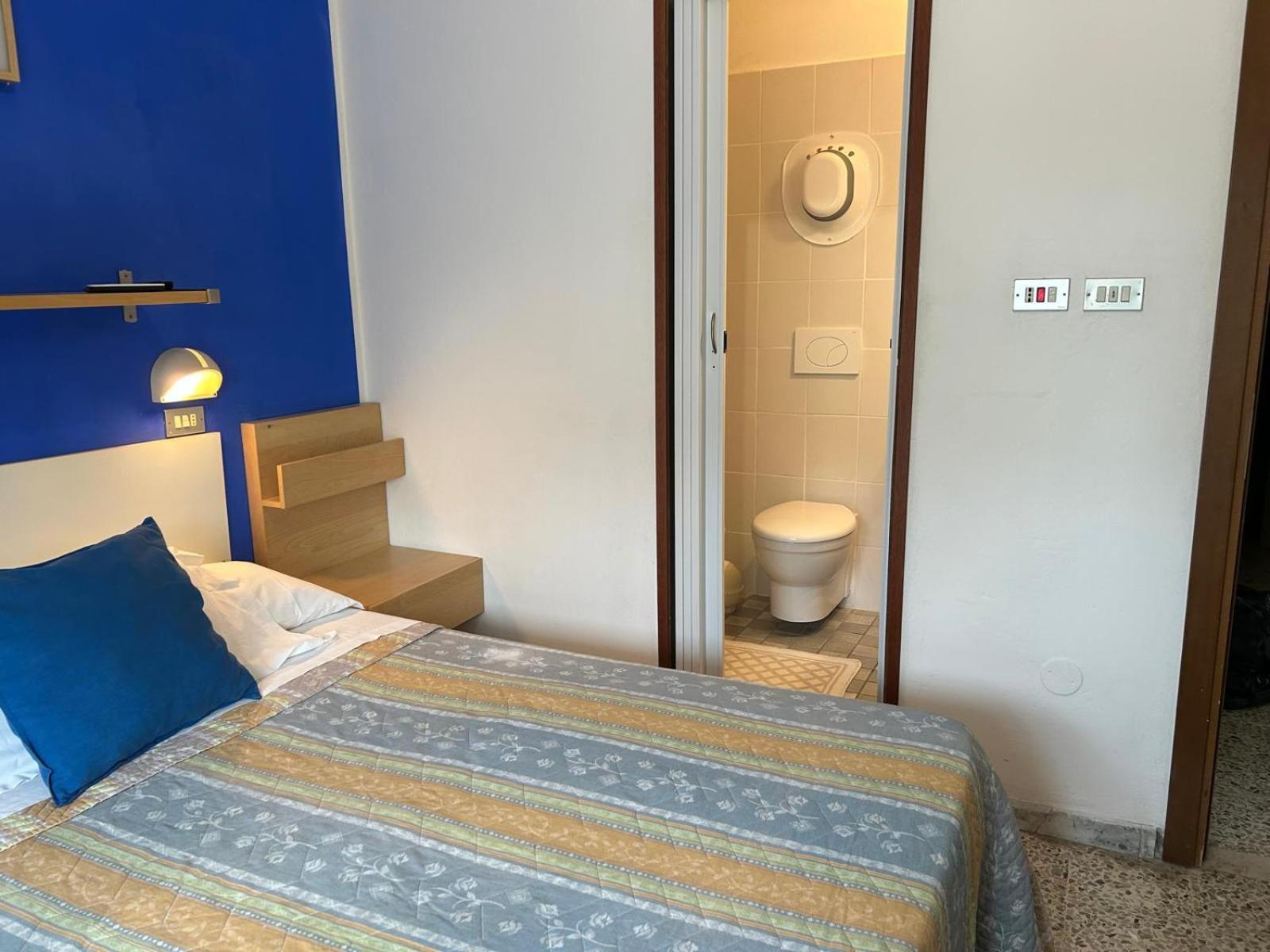 Bed And Breakfast Villa Giovanna 리미니 외부 사진